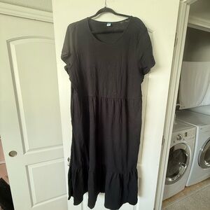 Old Navy Cotton Black Short-Sleeve Tiered Midi Dress